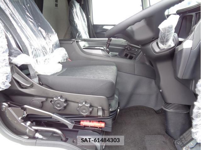 Mitsubishi GREAT 2023-12 793412-20