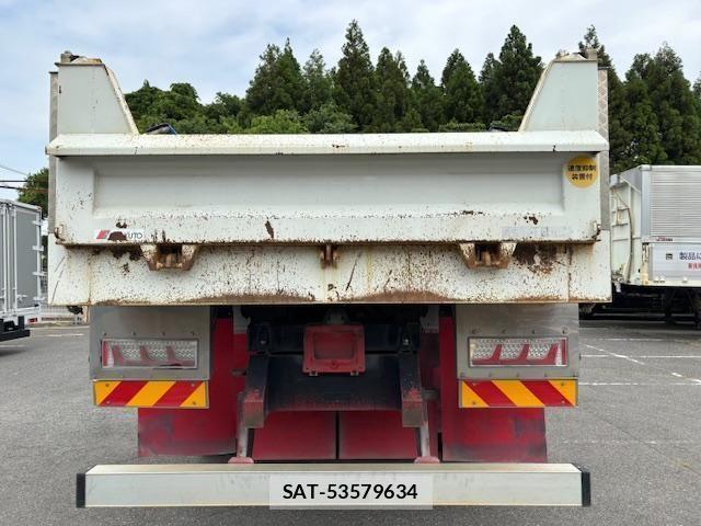 Mitsubishi GREAT 2020-01 1082409-5
