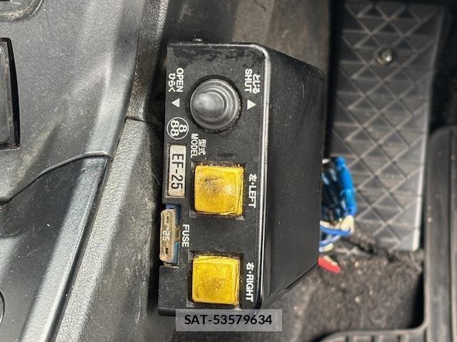 Mitsubishi GREAT 2020-01 1082409-29