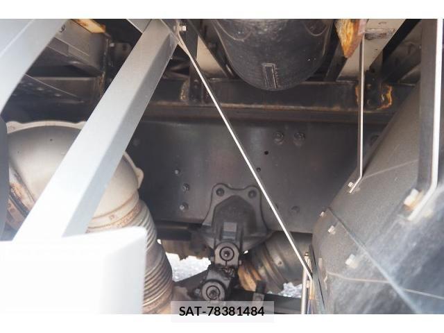 Mitsubishi GREAT 2020-05 1146876-26