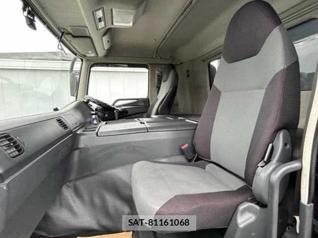 Mitsubishi GREAT 2014-03 537193-27