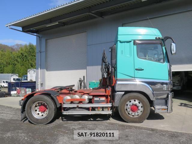Mitsubishi GREAT 2013-06 886940-3