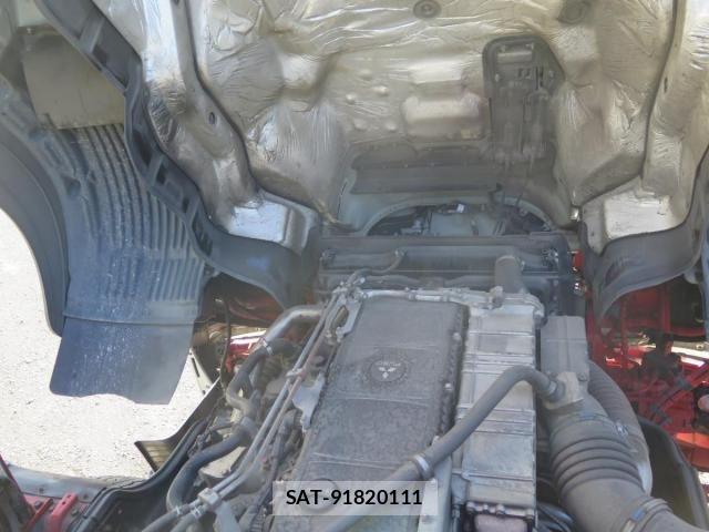 Mitsubishi GREAT 2013-06 886940-12