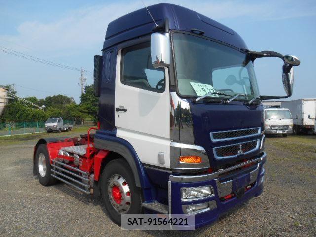 Mitsubishi GREAT 2015-10 1116006-1