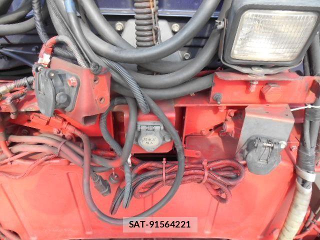 Mitsubishi GREAT 2015-10 1116006-7