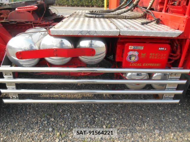 Mitsubishi GREAT 2015-10 1116006-10