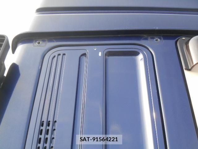 Mitsubishi GREAT 2015-10 1116006-13