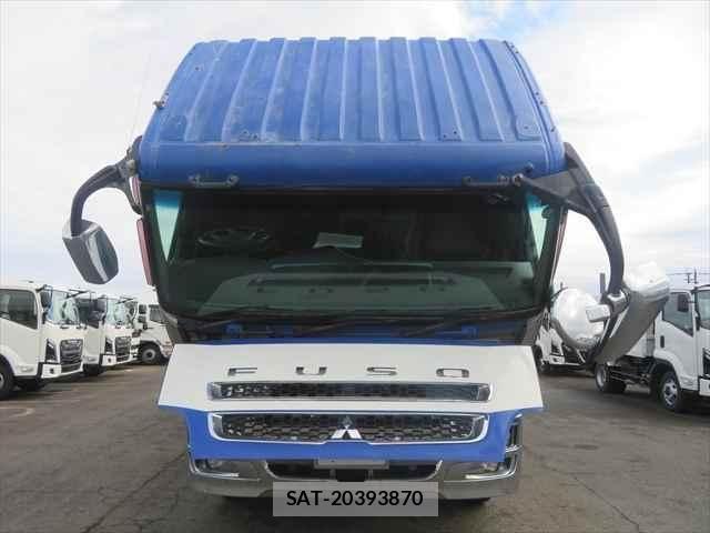 Mitsubishi GREAT 2015-04 1587411-9