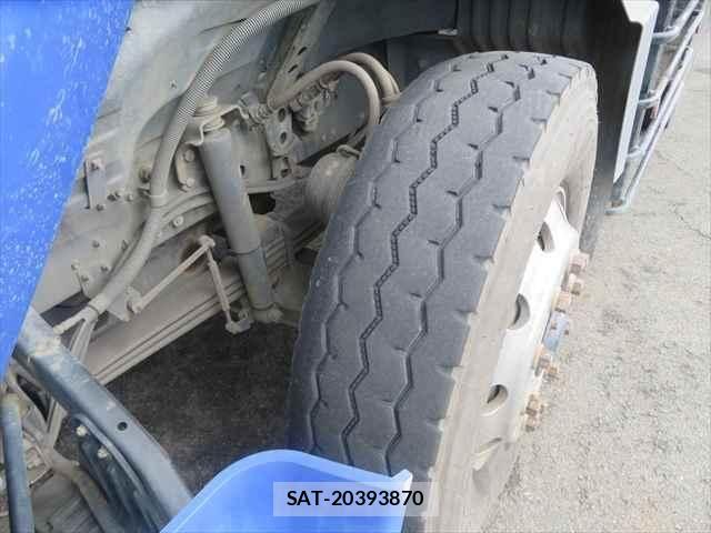 Mitsubishi GREAT 2015-04 1587411-14