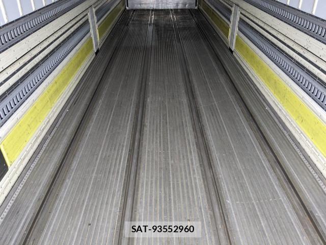 Mitsubishi GREAT 2020-03 912042-21