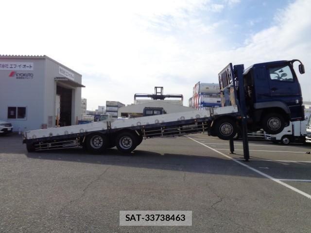 Mitsubishi GREAT 2015-10 1587410-9