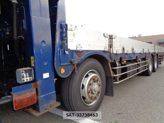 Mitsubishi GREAT 2015-10 1587410-25