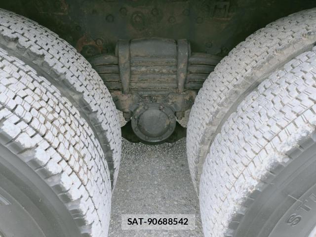 Mitsubishi GREAT 2002-12 1587414-9