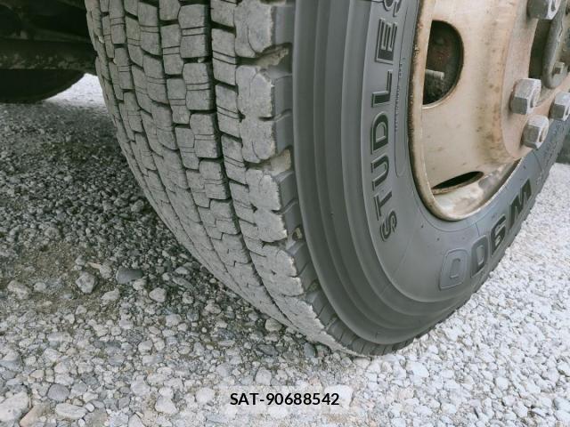 Mitsubishi GREAT 2002-12 1587414-10