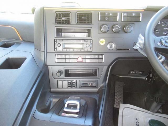 Mitsubishi GREAT 2025-07 1601833-17