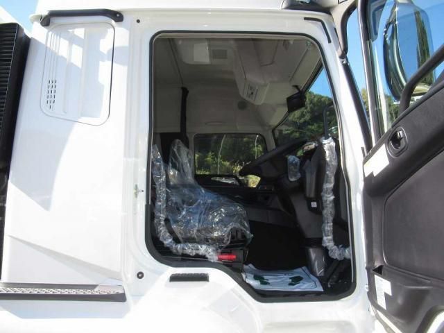 Mitsubishi GREAT 2025-07 1601833-20