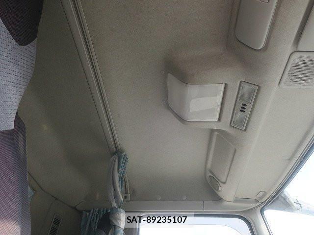 Mitsubishi GREAT 2011-10 1627916-23
