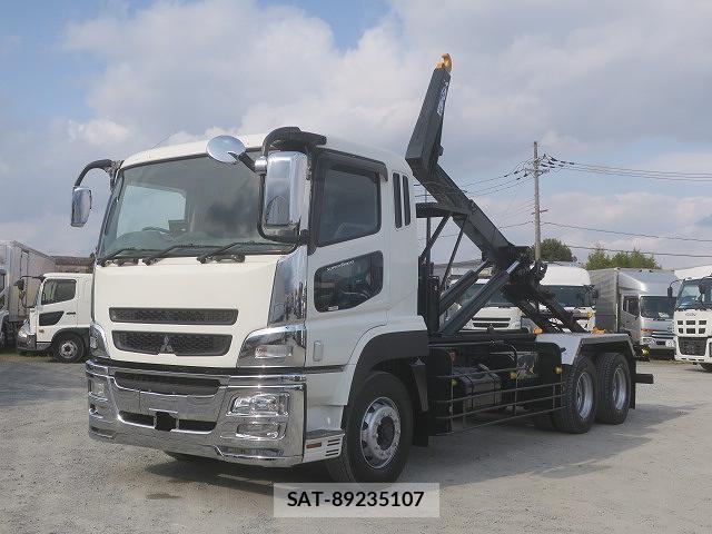 Mitsubishi GREAT 2011-10 1627916-5