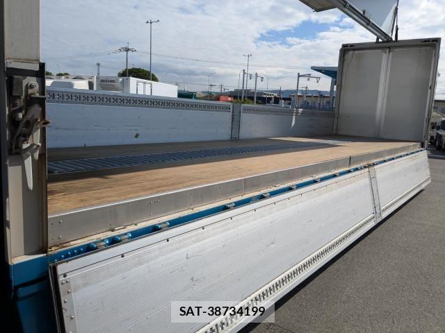 Mitsubishi GREAT 2018-01 1746260-27