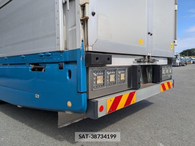 Mitsubishi GREAT 2018-01 1746260-5