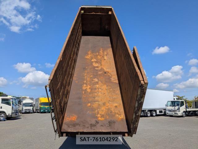 Mitsubishi GREAT 2015-09 1746254-8
