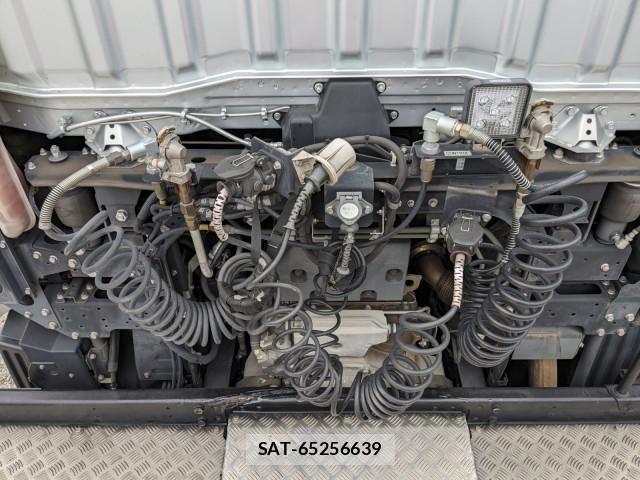 Mitsubishi GREAT 2022-03 1746244-11