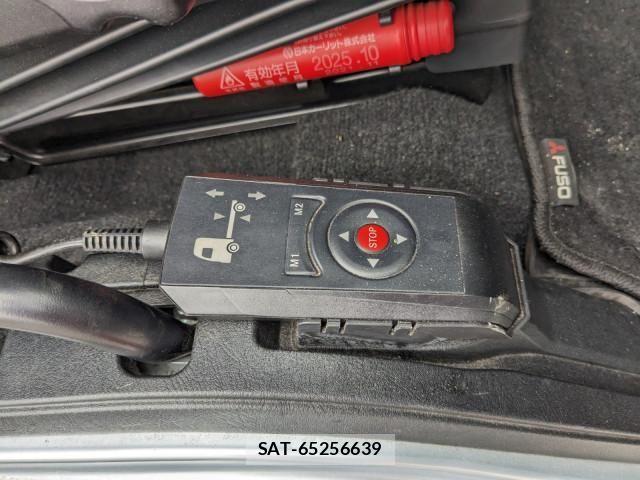 Mitsubishi GREAT 2022-03 1746244-26