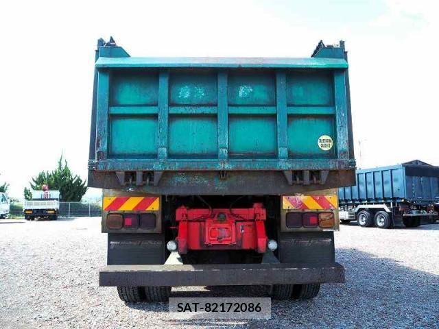 Mitsubishi GREAT 2013-10 1746283-3
