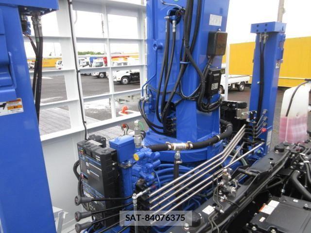 Mitsubishi GREAT 2025-06 1746200-12