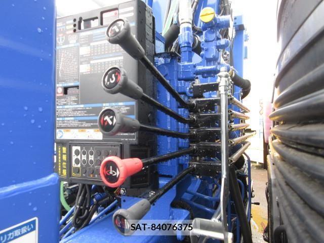 Mitsubishi GREAT 2025-06 1746200-21