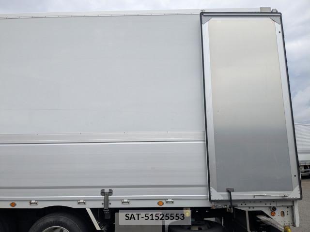 Mitsubishi GREAT 2022-02 1746248-21