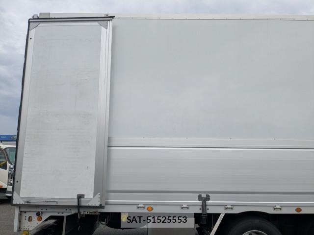 Mitsubishi GREAT 2022-02 1746248-27