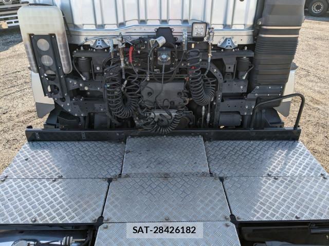 Mitsubishi GREAT 2022-03 1746247-11