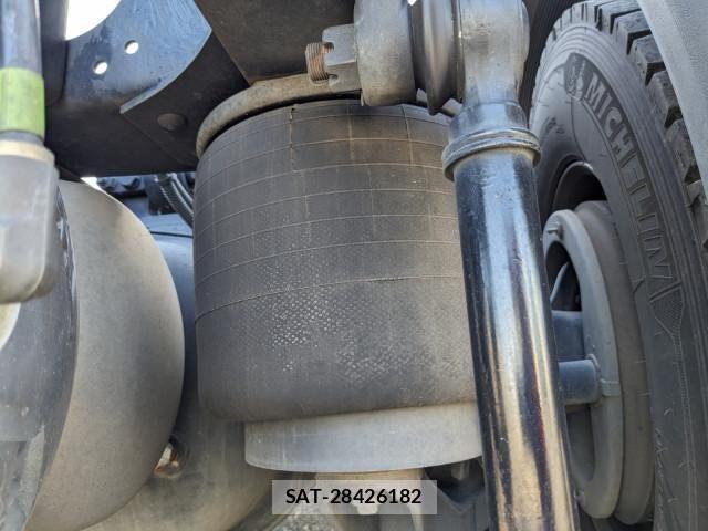 Mitsubishi GREAT 2022-03 1746247-23