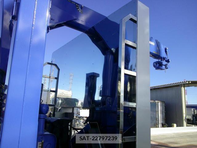 Mitsubishi GREAT 2024-09 2005126-23
