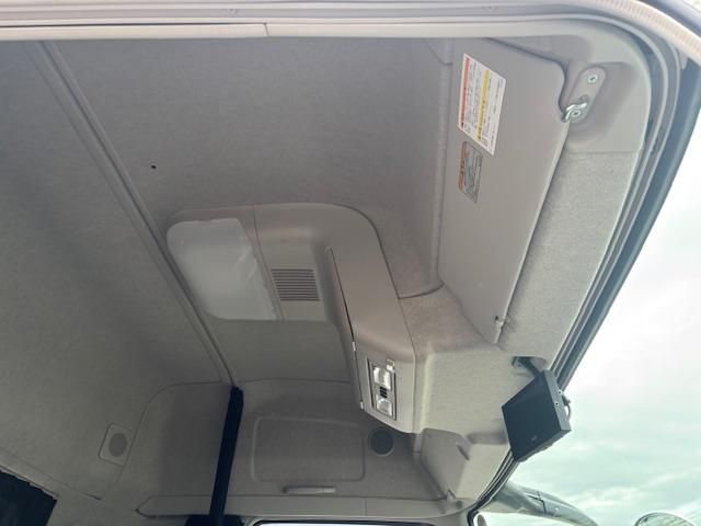 Mitsubishi GREAT 2025-07 2018236-17