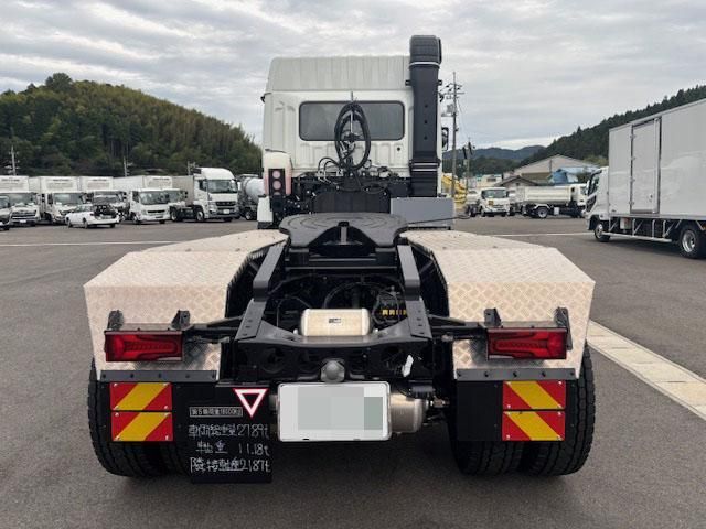 Mitsubishi GREAT 2025-07 2018236-4