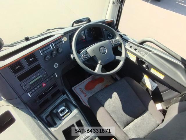 Mitsubishi GREAT 2025-10 2085928-22