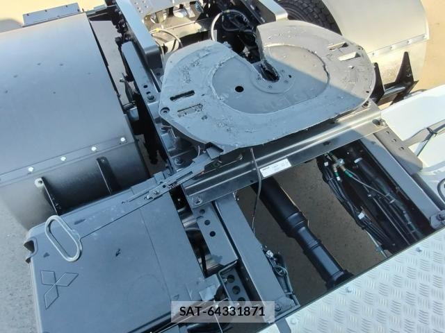 Mitsubishi GREAT 2025-10 2085928-7