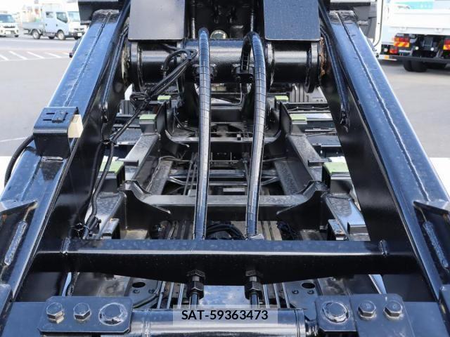 Mitsubishi GREAT 2025-09 2085925-14