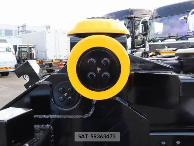 Mitsubishi GREAT 2025-09 2085925-15