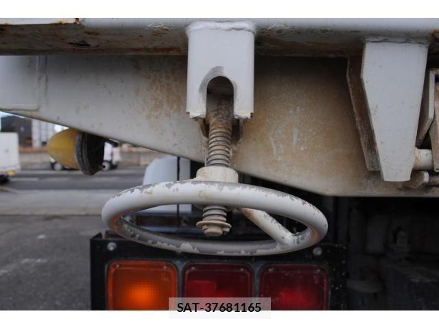 Mitsubishi GREAT 2023-06 2101140-12