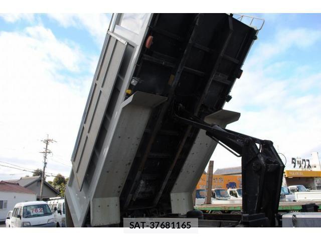 Mitsubishi GREAT 2023-06 2101140-23
