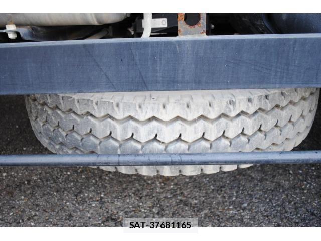 Mitsubishi GREAT 2023-06 2101140-29