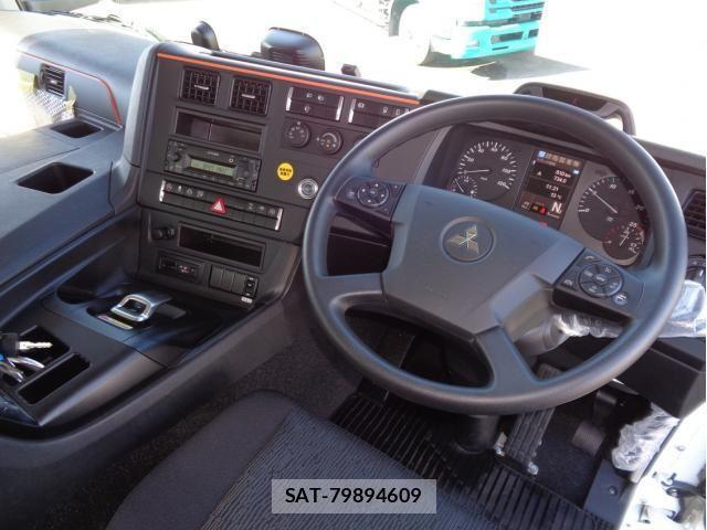 Mitsubishi GREAT 2025-06 2216998-18