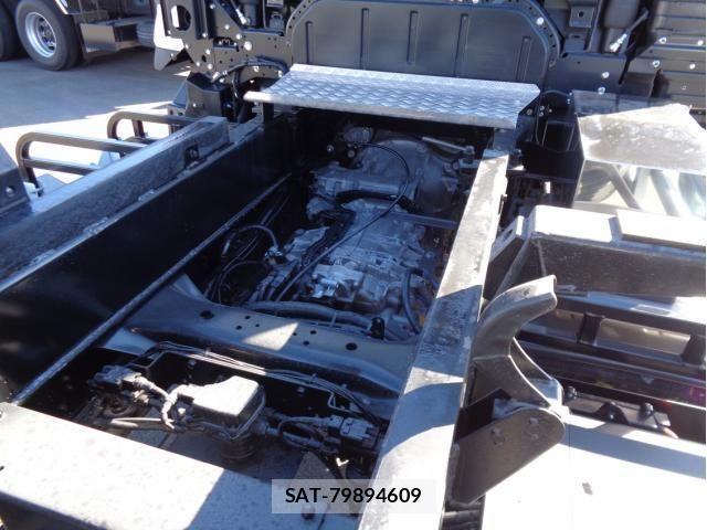 Mitsubishi GREAT 2025-06 2216998-8