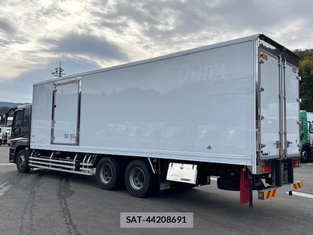 Mitsubishi GREAT 2023-06 2216994-1