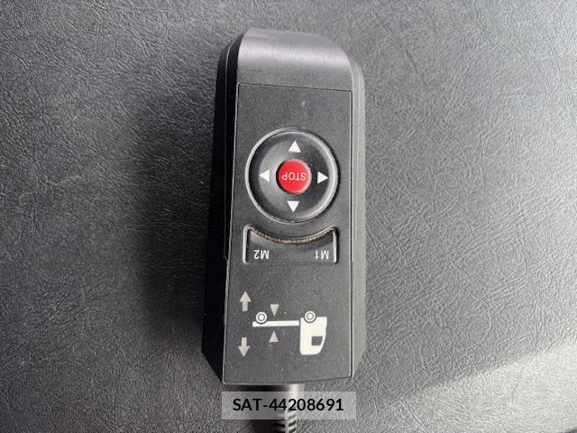 Mitsubishi GREAT 2023-06 2216994-21
