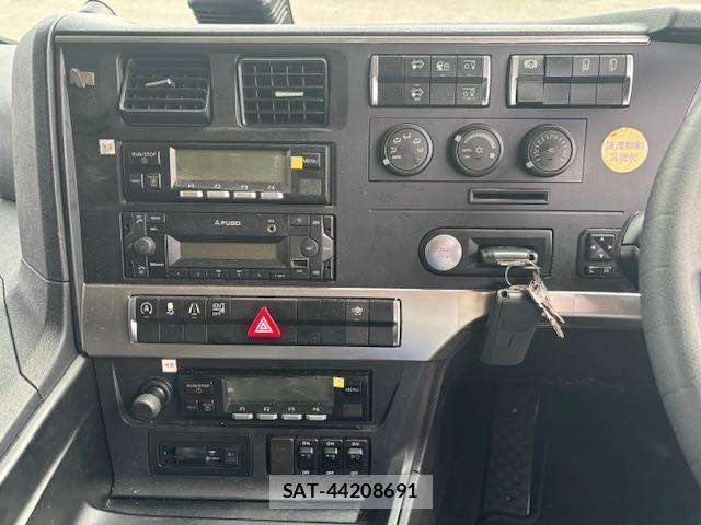 Mitsubishi GREAT 2023-06 2216994-24