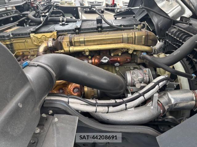 Mitsubishi GREAT 2023-06 2216994-29